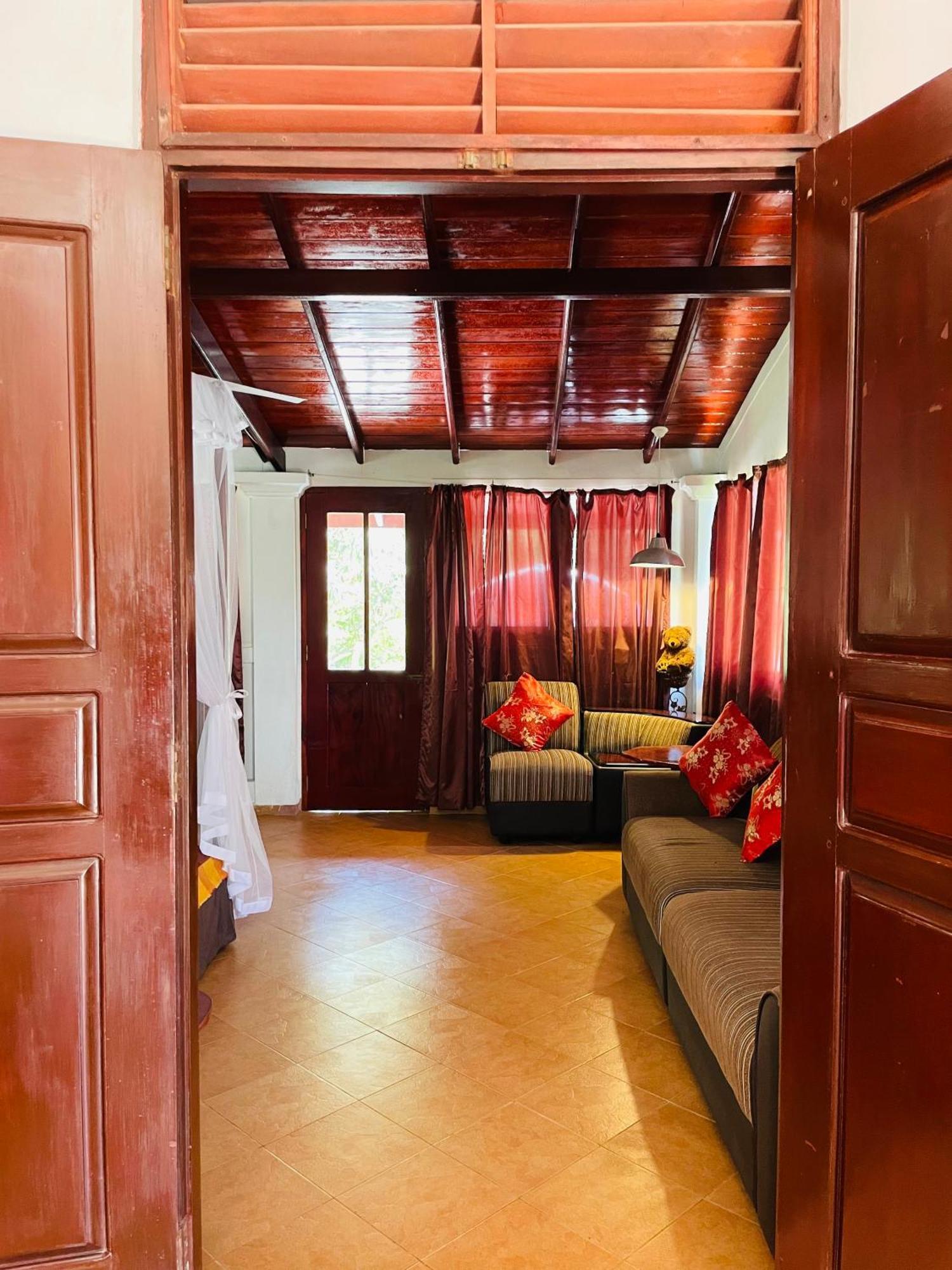 White Villa Унаватуна Екстер'єр фото