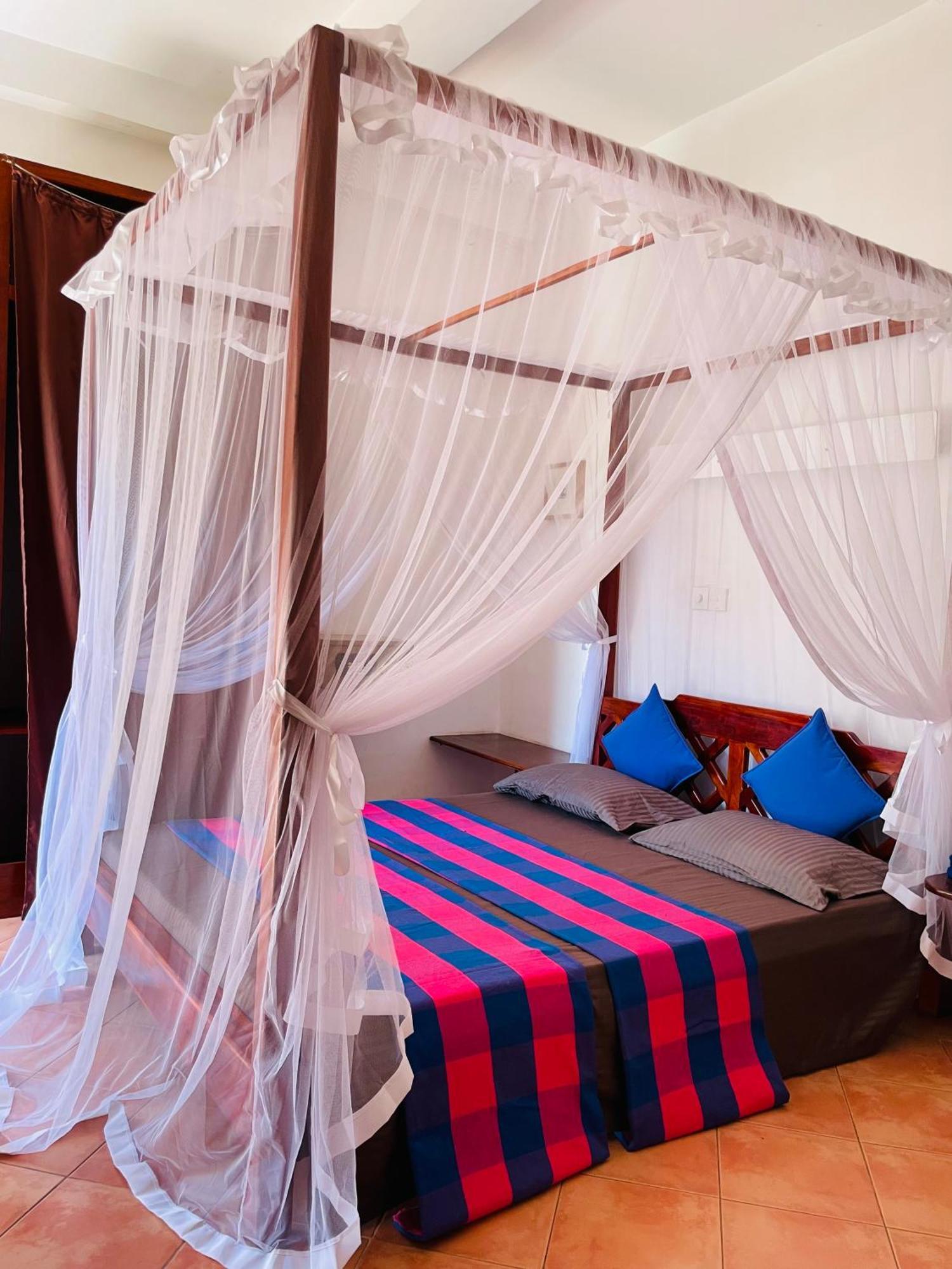 White Villa Унаватуна Екстер'єр фото